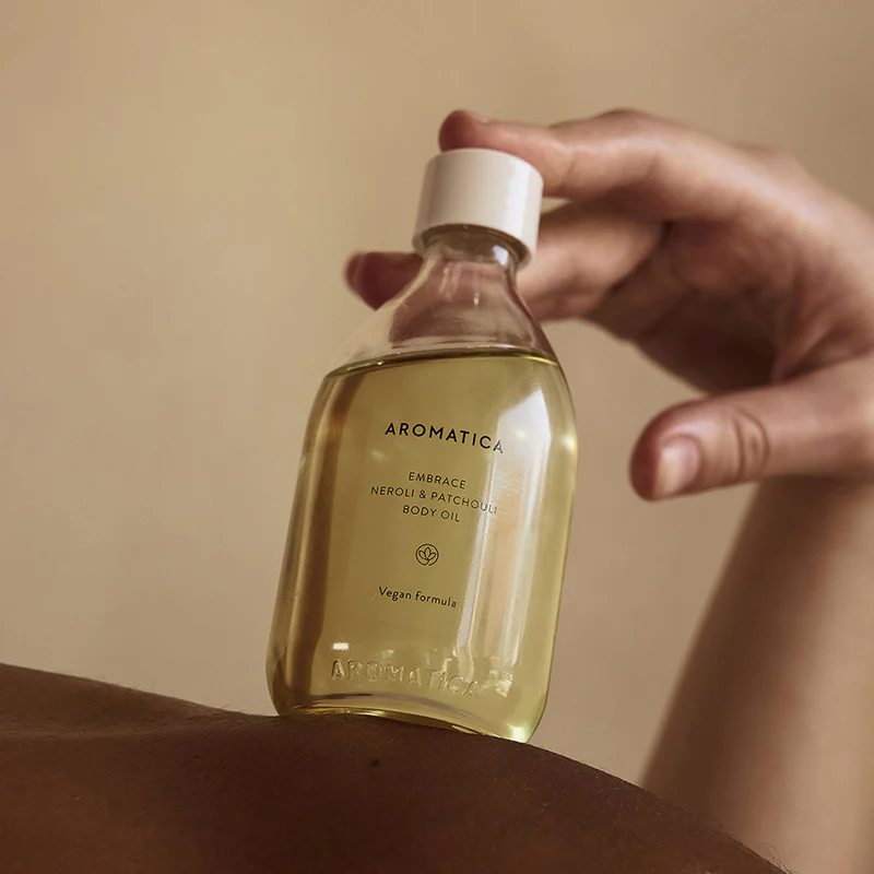Embrace Neroli & Patchouli Body Oil - Image 4