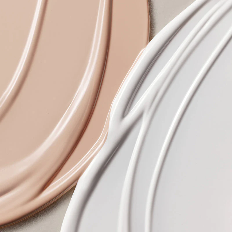 Back Me Tone Up Cushion SPF50+ PA++++ - Image 4
